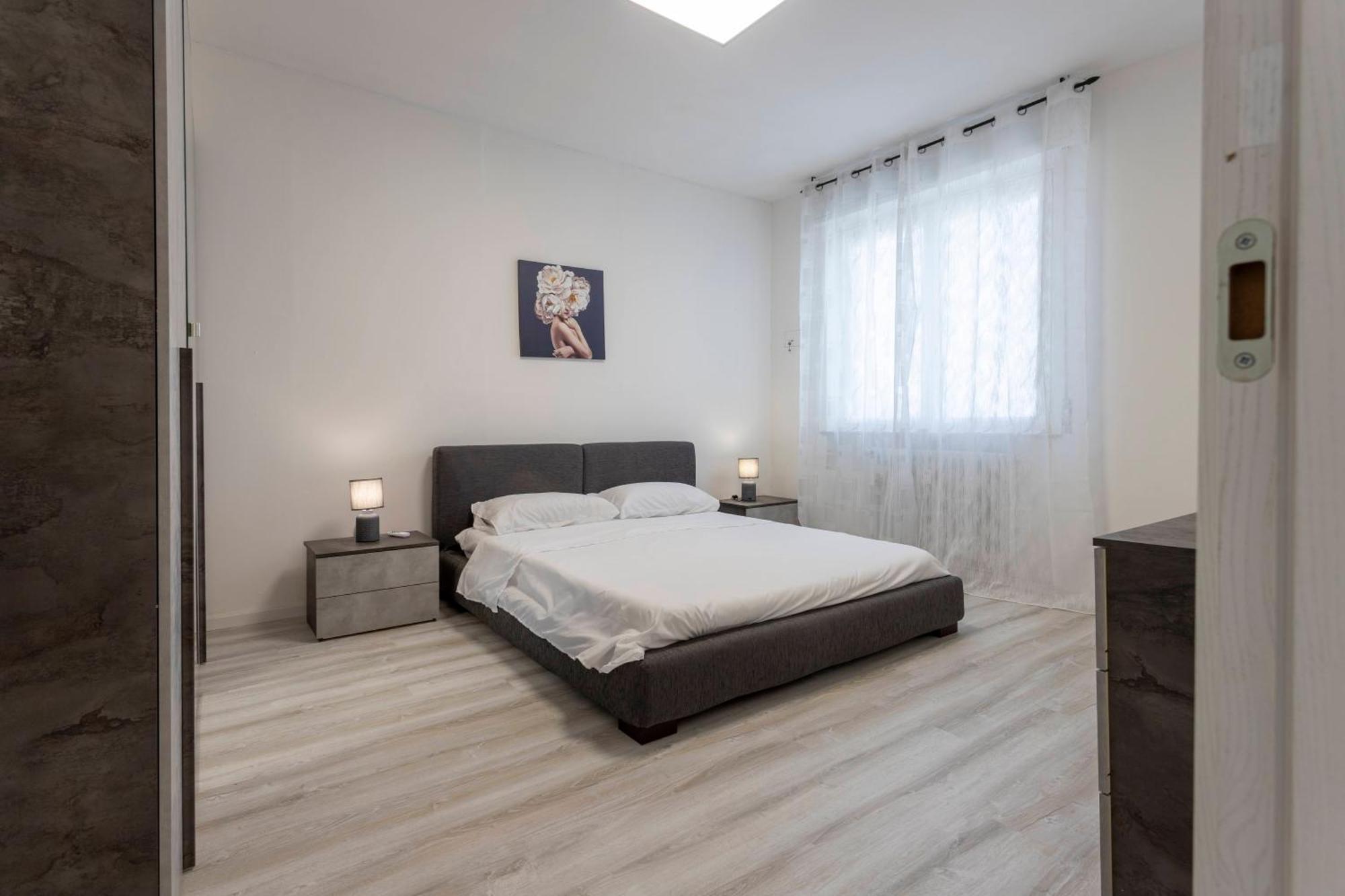 Mountain View Apartment Novara Exterior foto